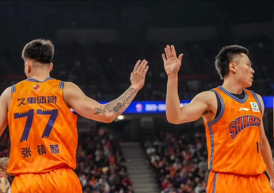 星空体育中国官网-格局拉满!CBA本赛季最有冠军相的球队?一特质完胜北京男篮